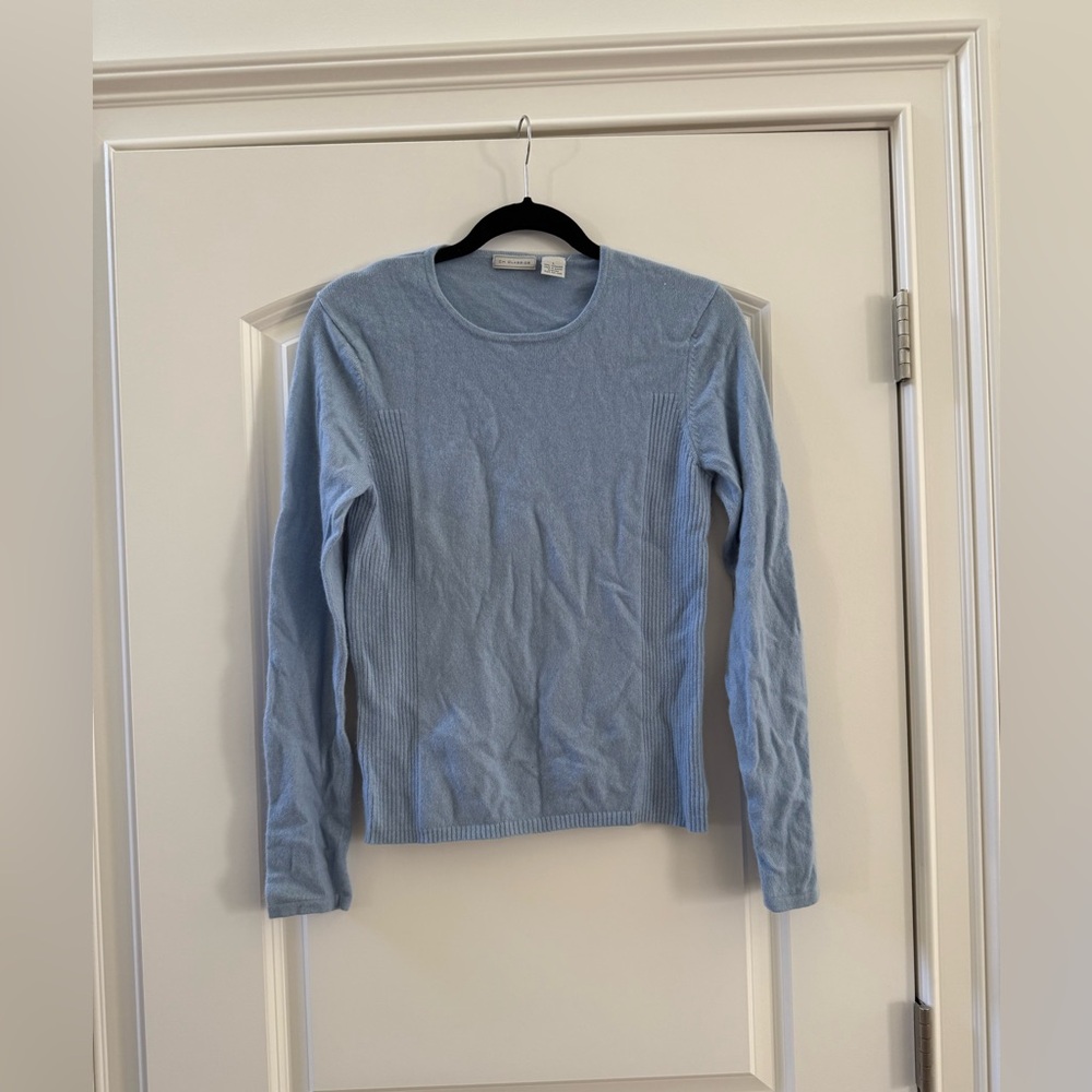 CH classic 100% cashmere sweater